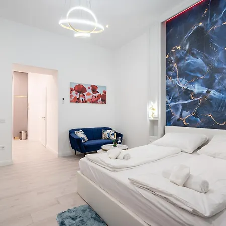 D26 - Opera Retreat - Location By Bqa Apartament *